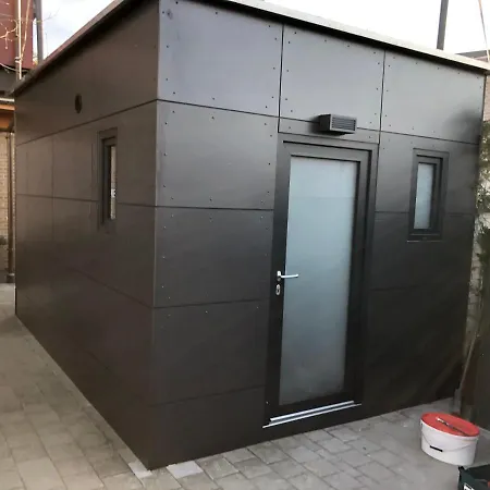 Tiny House Nike *